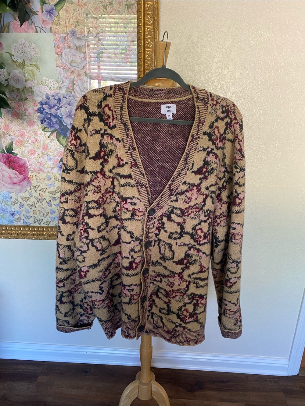 Mossimo Supply Co. Beige Floral Knit Cardigan